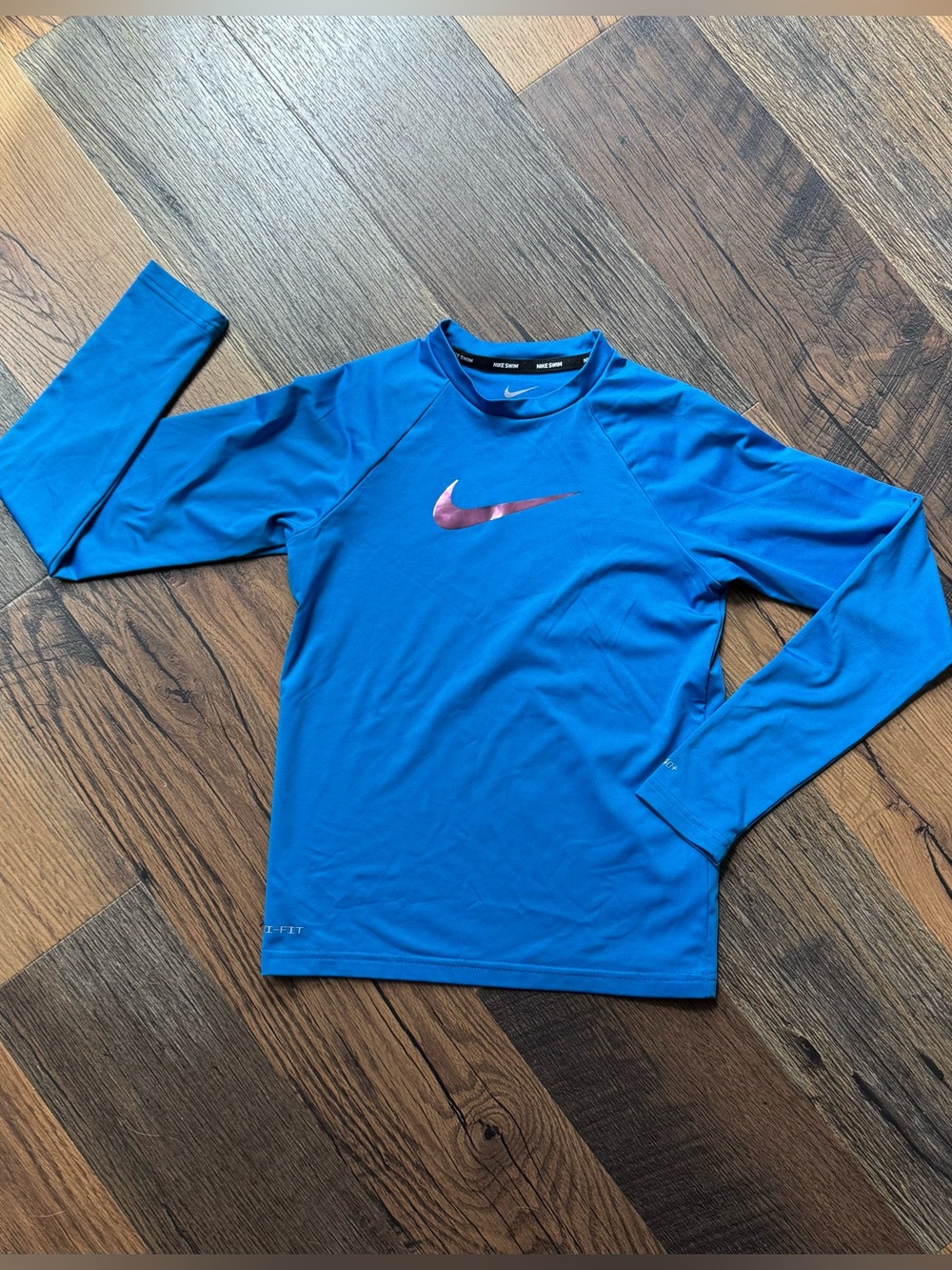 ⭐️Nike Youth Blue Long-Sleeve Dri-Fit Swim Guard Shirt⭐️